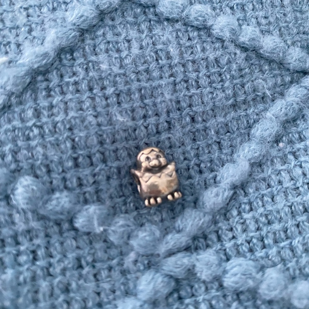 Authentic preowned Pandora Chicken 🐔 charm